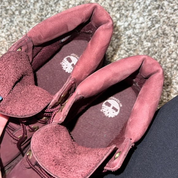 Maroon Timberland Boots, Women’s size 8 - Picture 4 of 4